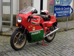 Ducati MHR 900